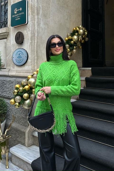 Santoria Püsküllü Örgü Kazak 1240-15