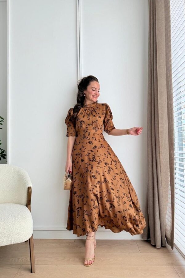 Moccah Yakası Bağlama Detaylı Elbise