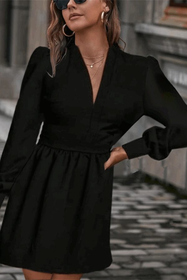 Kadın Uzun Kollu V Yaka Belden Hafif Pileli Scuba Krep Mini Boy Elbise