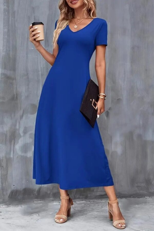 Kadın Kısa Kollu V Yakalı Cepli Viskon Elbise