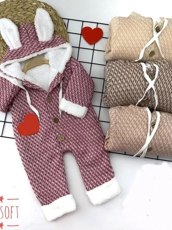 9-12-18-24 Ay Düğme Kapamalı Kapşonlu Motif Desenli Örme Kumaş Kız Erkek Bebek Tulumu Nar Çiçeği