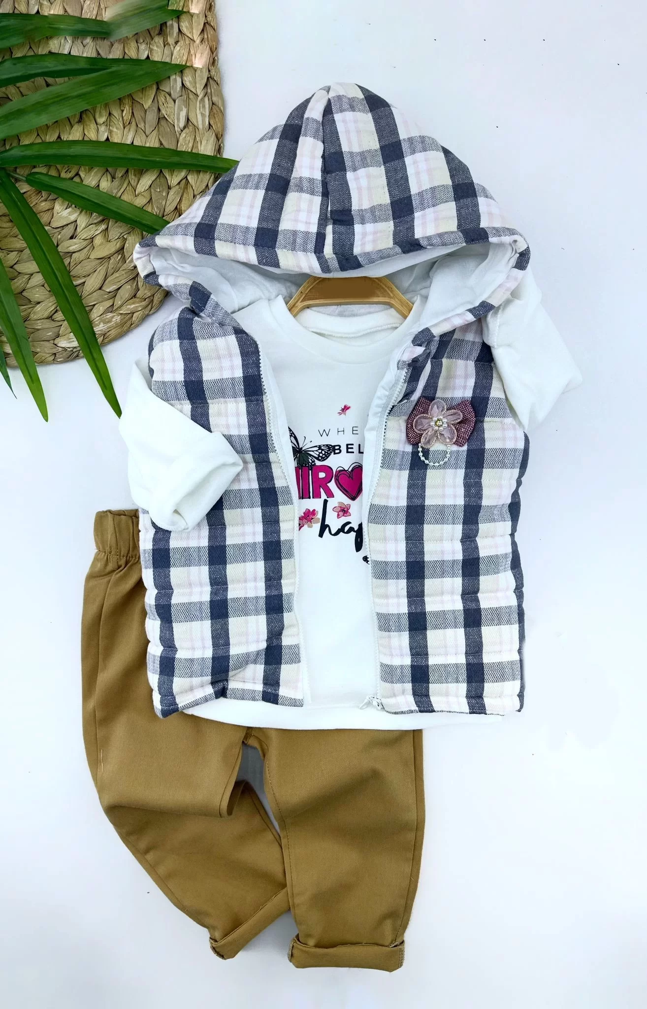 9-12-18-24 Ay Kapşonlu Fermuarlı Ekoseli Şişme Yelek Sweat Pantolonlu 3lü Kız Erkek Bebek Takımı