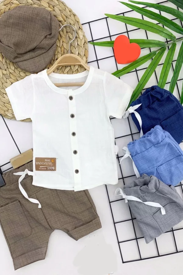 9-12-18-24 Ay Pamuk Kumaş Keten Kasketli Şortlu 3lü Erkek Bebek Takımı