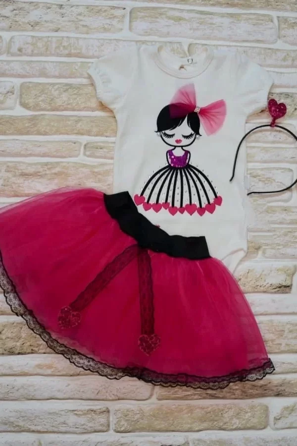 9-12-18 Ay Kalp Kız Nakışlı Taçlı Kısa Kollu Tütü Etek 3lü Kız Bebek Takımı Fuşya