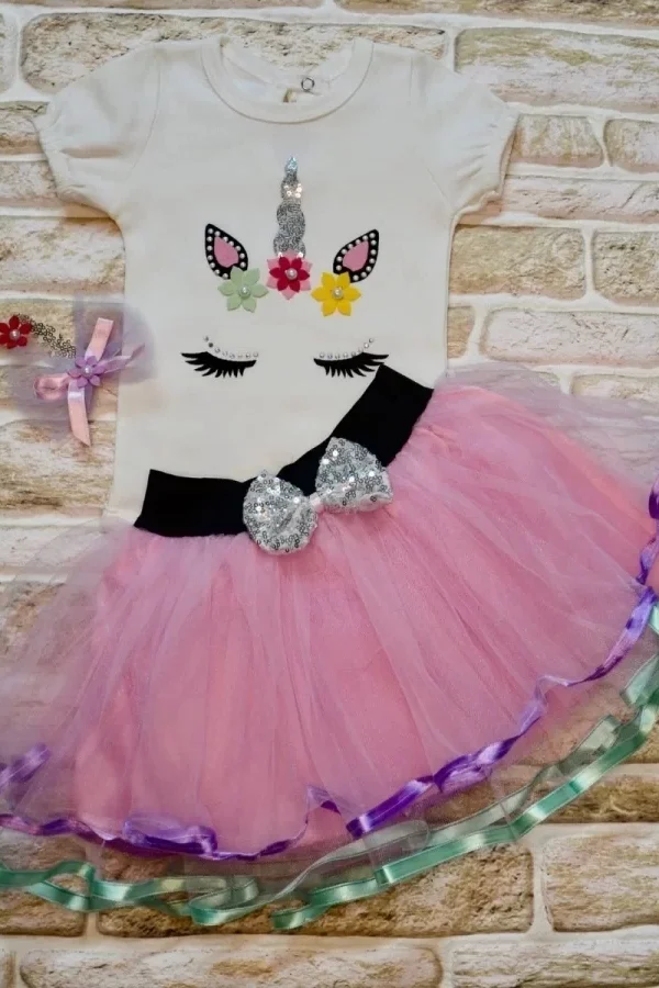 9-12-18 Ay Payetli Pony Nakışlı Tokalı Kısa Kollu Tütü Etek 3lü Kız Bebek Takımı Lila
