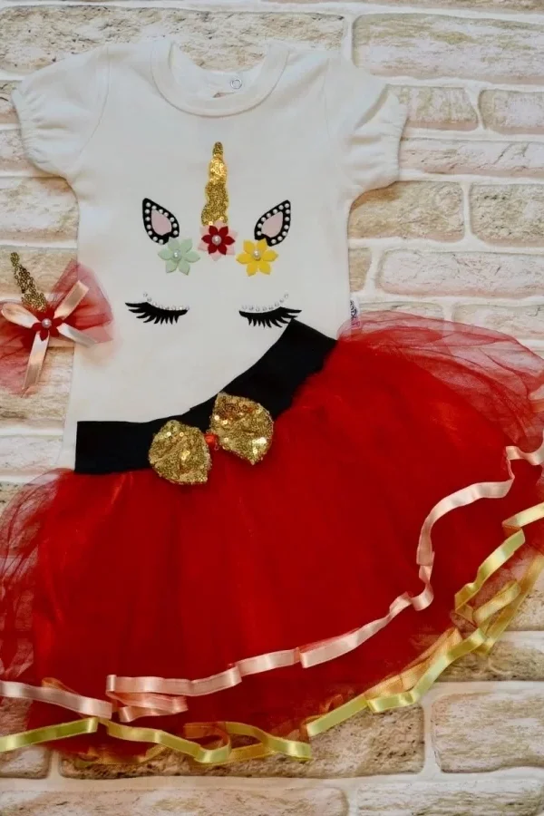 9-12-18 Ay Payetli Pony Nakışlı Tokalı Kısa Kollu Tütü Etek 3lü Kız Bebek Takımı Kırmızı