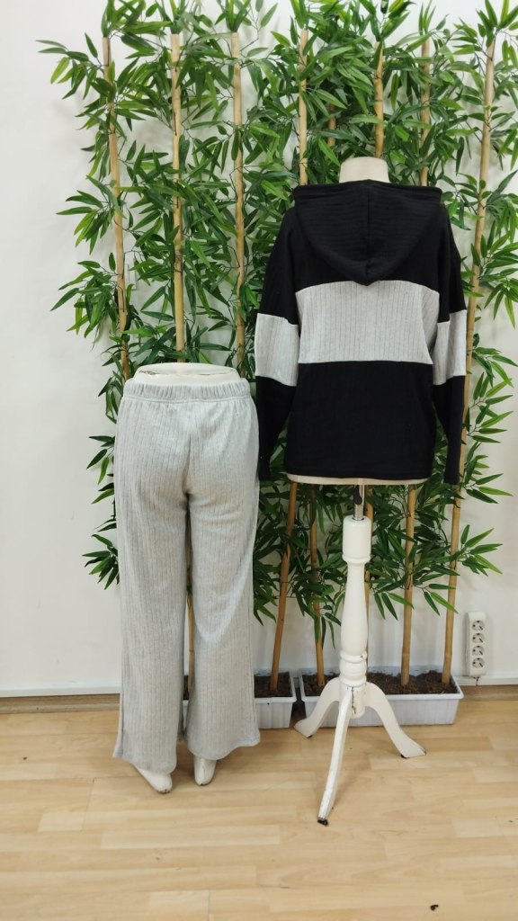 Kadın Uzun Kollu Kapşonlu önden Fermuarlı şardonlu Kaşkorse Bluz Ve Pantolon - Görsel 8