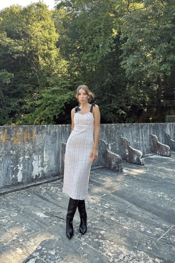 Mavi Kurdeleli Elbise