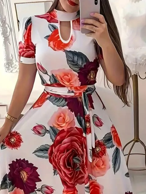 Kadın Kısa Kollu Pencere Detay Gül Baskılı Tam Boy Kiloş Elbise - Görsel 2