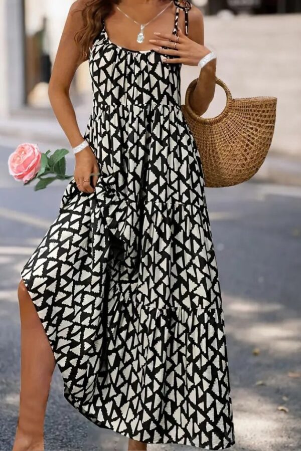 Kadın Askılı Yuvarlak Yaka Fırfırlı Desenli Uzun Bürümcük Elbise