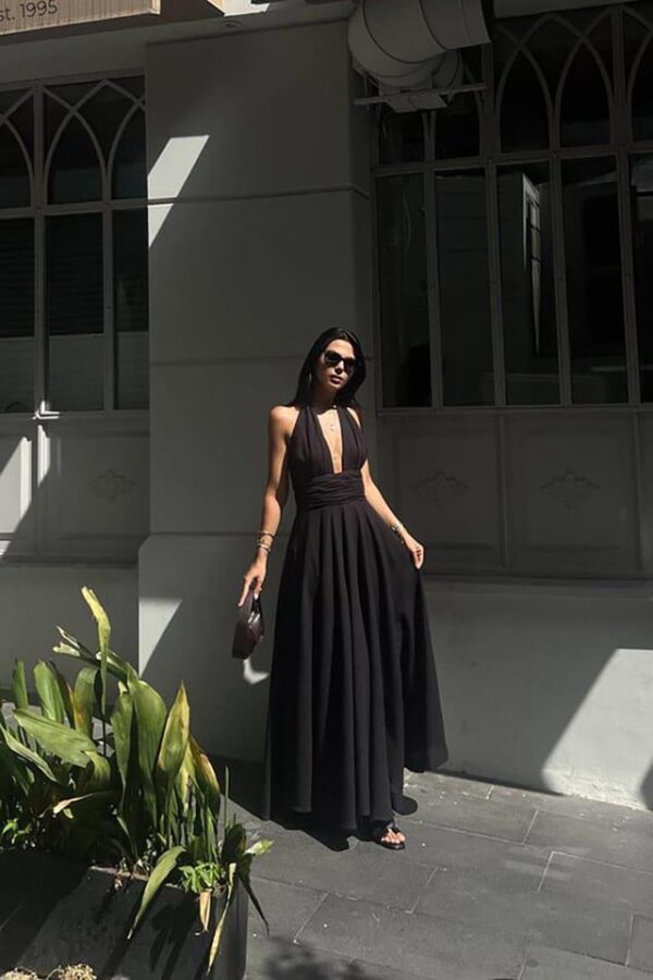 Siyah Askılı Keten Elbise