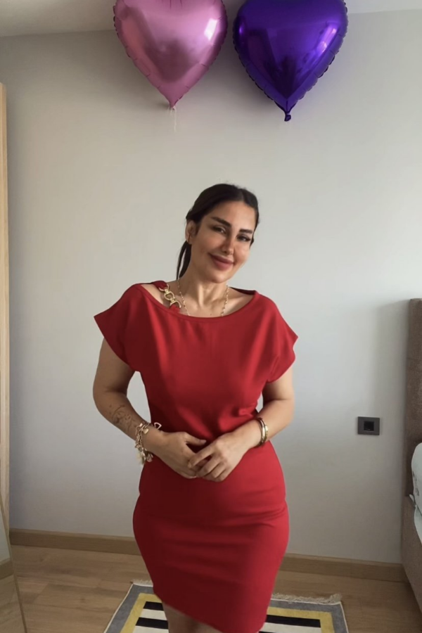 Kadın Kısa Kollu Tek Omuz Askı Ve Aksesuar Detay Beli Lastikli Krep Elbise