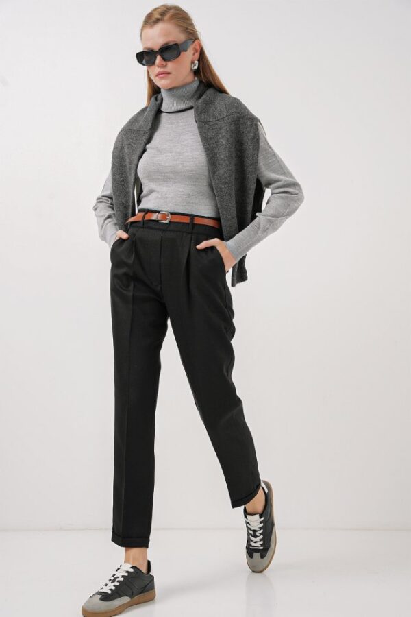 6686 Pileli Kemerli Kumaş Pantolon - Lacivert