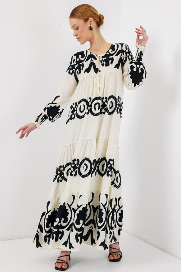 1947 Desenli Uzun Elbise - B.Beyaz