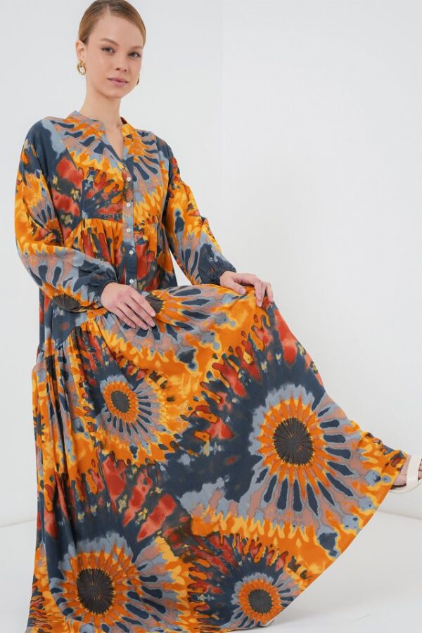 2423 Otantik Desenli Tesettür Elbise - Çağla