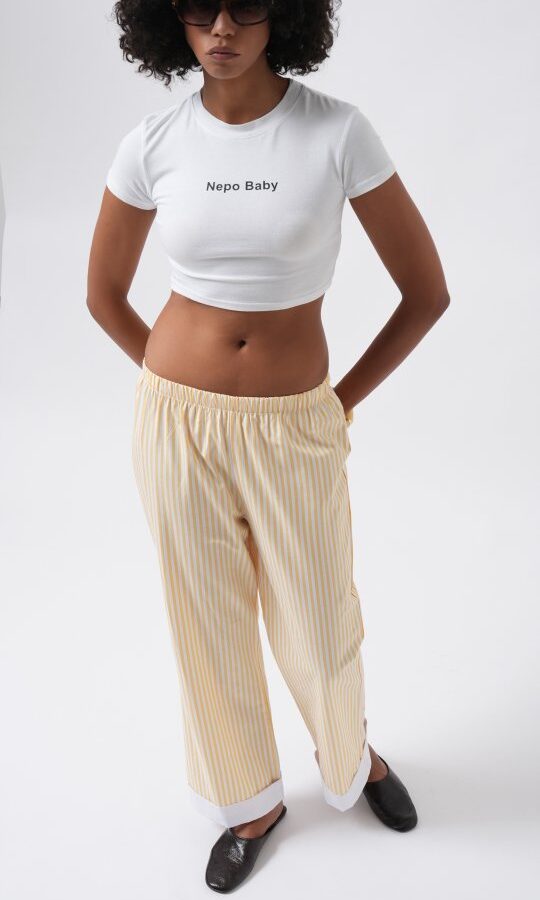 Paça Şerit Detay Çizgili Pantolon