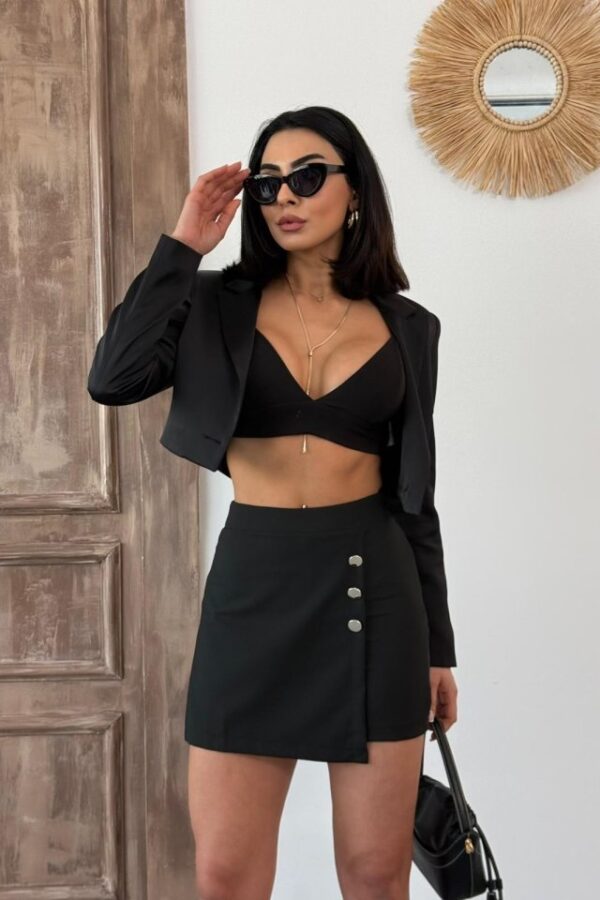 Düğme Detaylı Mini Şort Etek