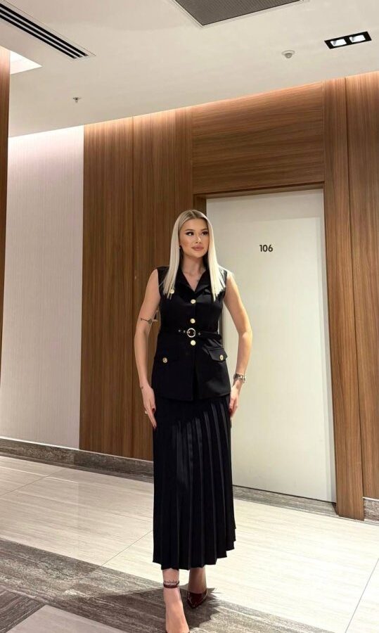 Vatkalı Yelek Etek İkili Takım