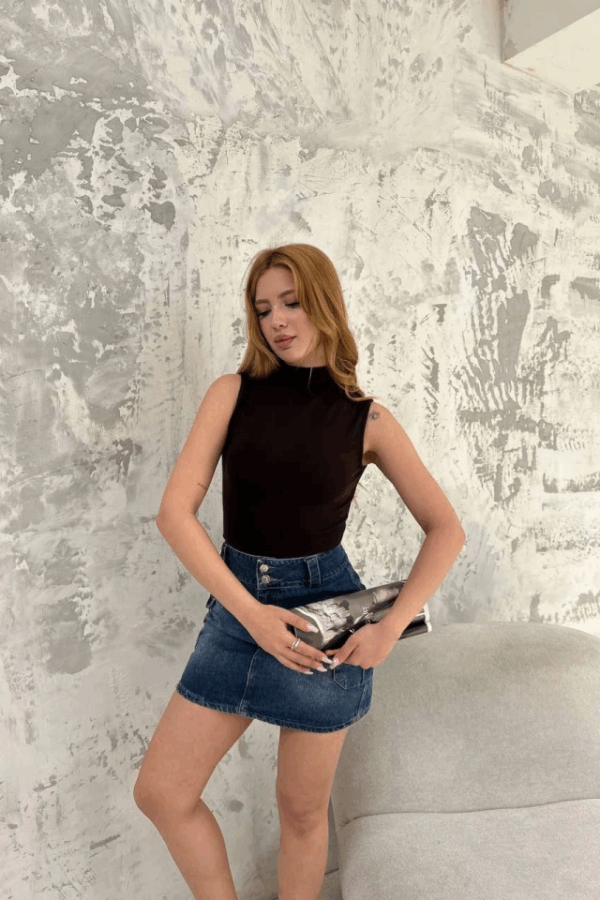 Kolsuz Yarım Bağazlı Badi Bluz - Siyah