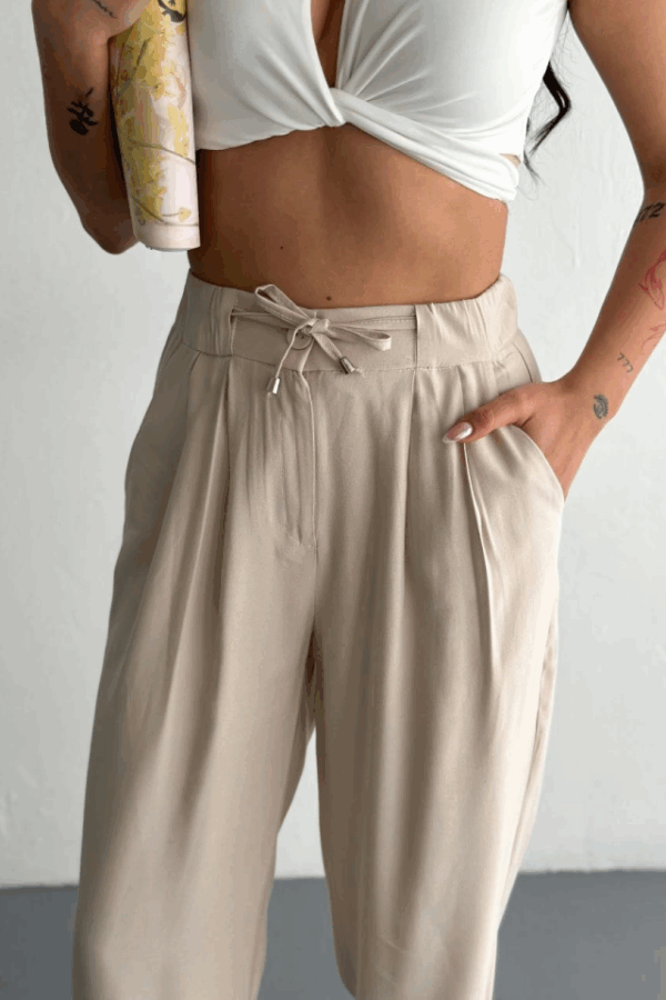 Yüksel Bel Rahat Paça Pantalon - Kırık Beyaz