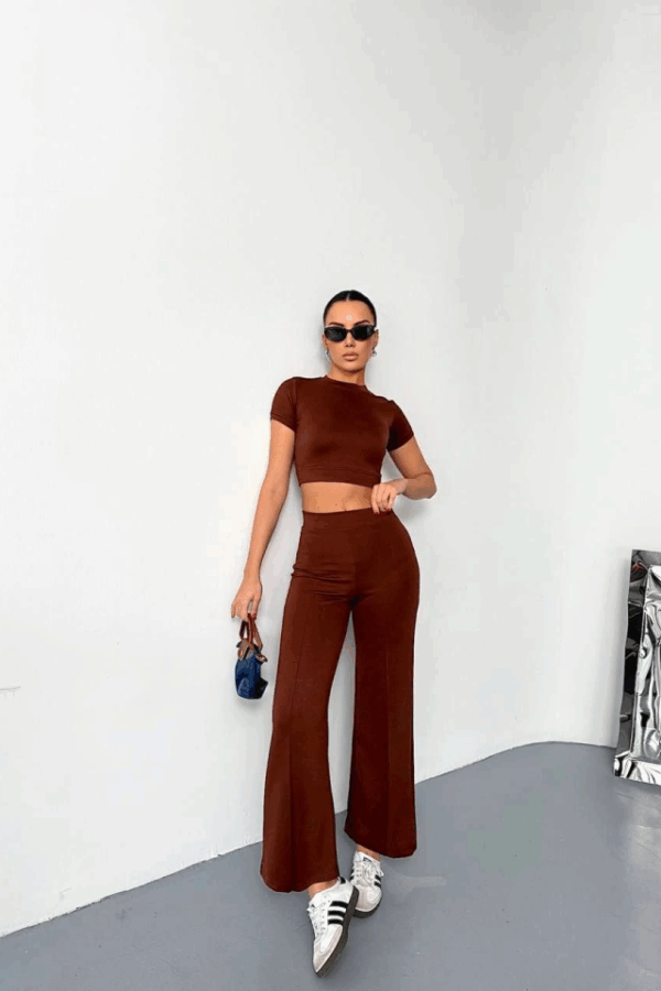 Osy Modal Yumuşak Dokulu Kumaş Kısa Kollu Crop Alt Ispanyol Paça Pantalon Ikili Takım - Kahverengi