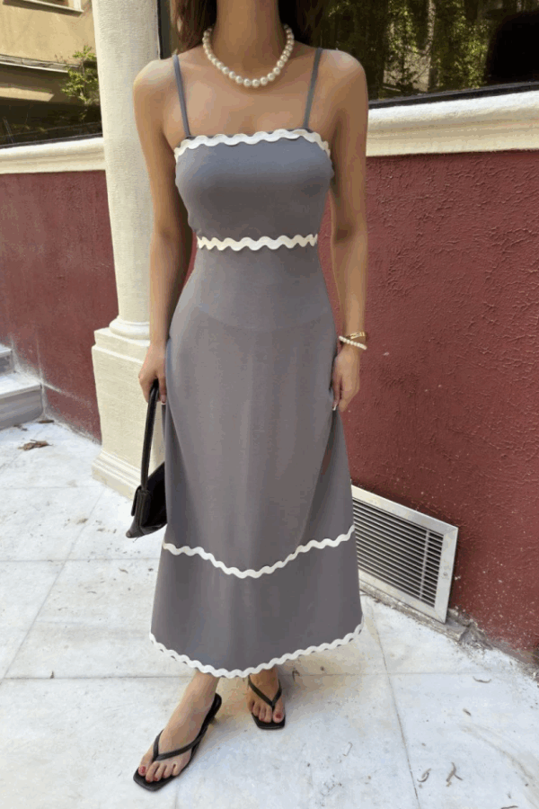 Askılı Uzun Şerit Detaylı Şık Ve Rahat Elbise - Gri