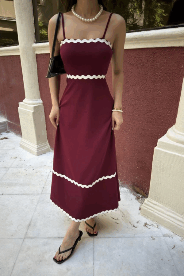 Askılı Uzun Şerit Detaylı Şık Ve Rahat Elbise - Bordo
