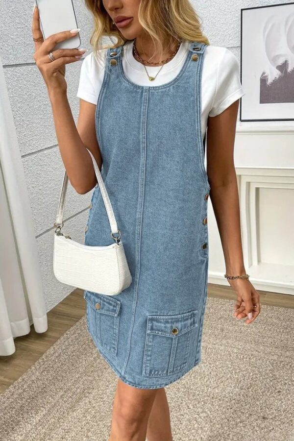 Kadın Askılı Yuvarlak Yaka A Kesim Cep Detaylı Kot Elbise