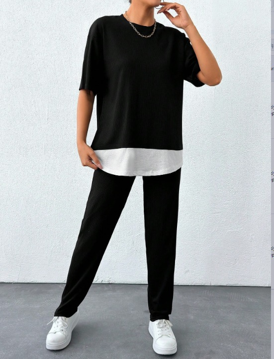 Kadın Bisiklet Yaka Atlet Detay Bürümcük Kumaş Ikili Takım - Görsel 4