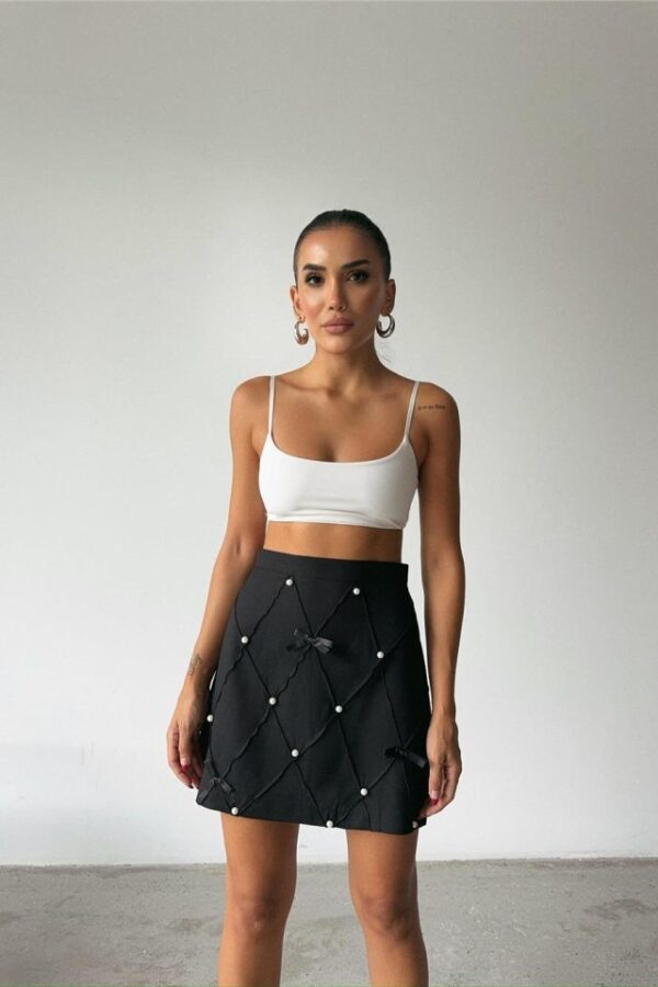 İNCİ KURDELE DETAYLI KISA ETEK - Siyah