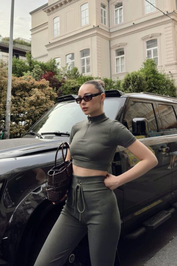 Kadın Kaşkorse Kumaş Yakası Fermuar Detaylı Tayt Takım