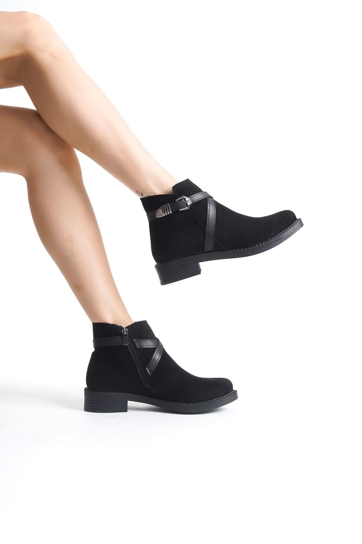 ALMILA Fermuarlı Lastikli Ortopedik Taban Topuklu Süet Kadın Bot SST - Siyah - Görsel 2