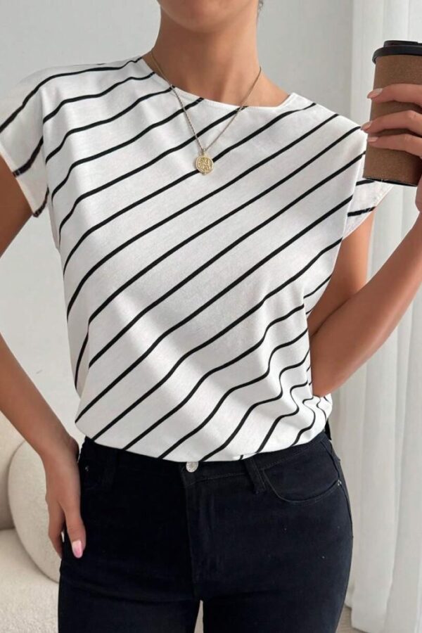 Kadın Kısa Yarasa Kollu Bisiklet Yaka çizgi Desenli Atlas Bluz