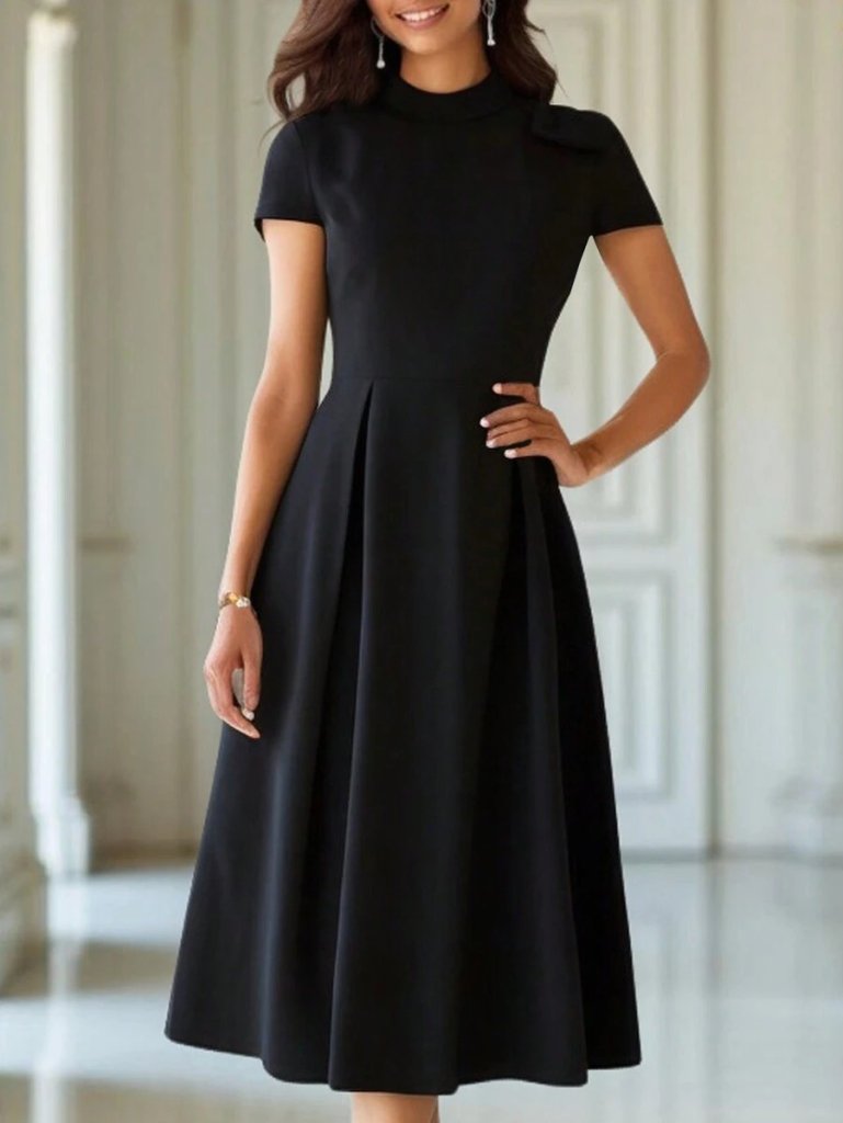 Kadın Kısa Kollu Yarı Balıkçı Yaka Pileli Janjan Krep Midi Elbise - Görsel 6