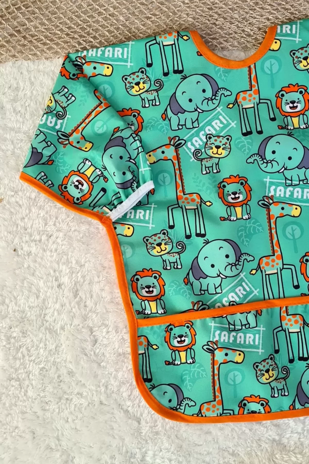 Bear Ve Safari Desenli 2'li Paket Sıvı Geçirmez Unisex Aktivite Ve Mama Önlüğü 6-24 Ay - Görsel 4