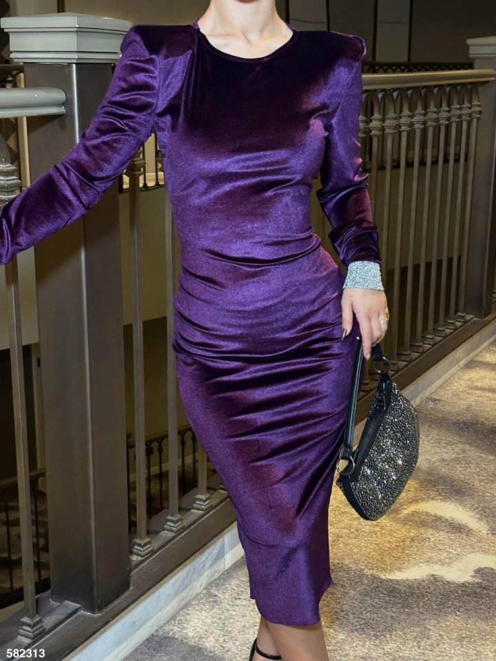 Kadın Bisiklet Yaka Vatkalı Manşet Detay Kadife Kumaş Midi Boy Elbise - Görsel 5