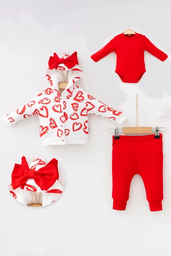 Büyük Kalp Desenli Hırkalı 3'lü Kız Bebek Takımı