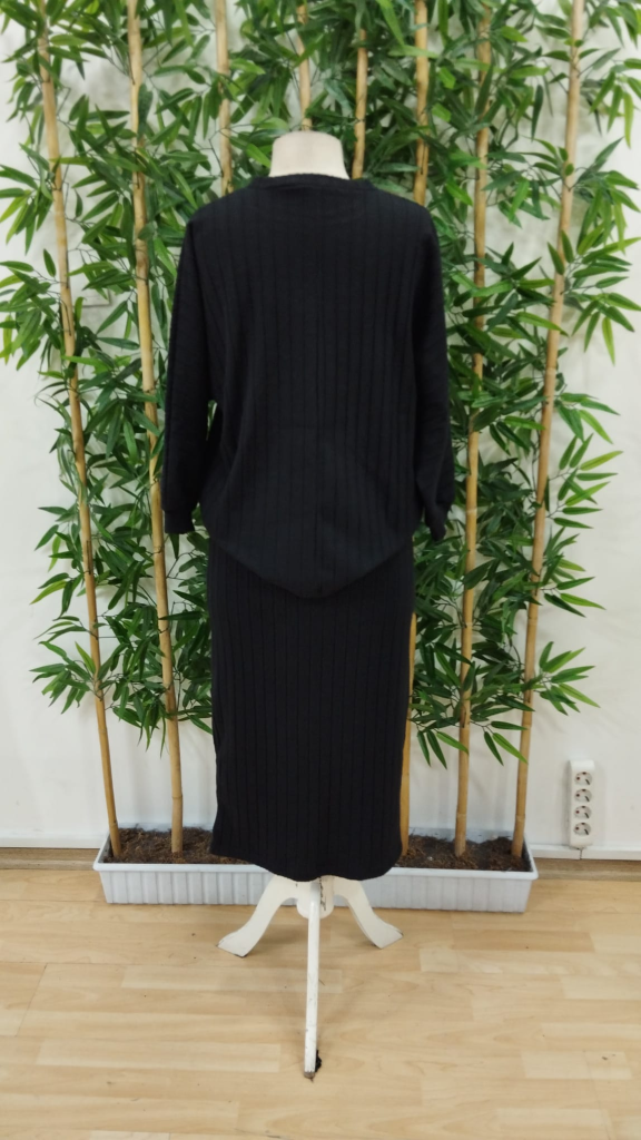 Kadın Uzun Kollu Yakası Açık Yarasa Kollu şardonlu Kaşkorse Bluz Ve Etek Takım - Görsel 8