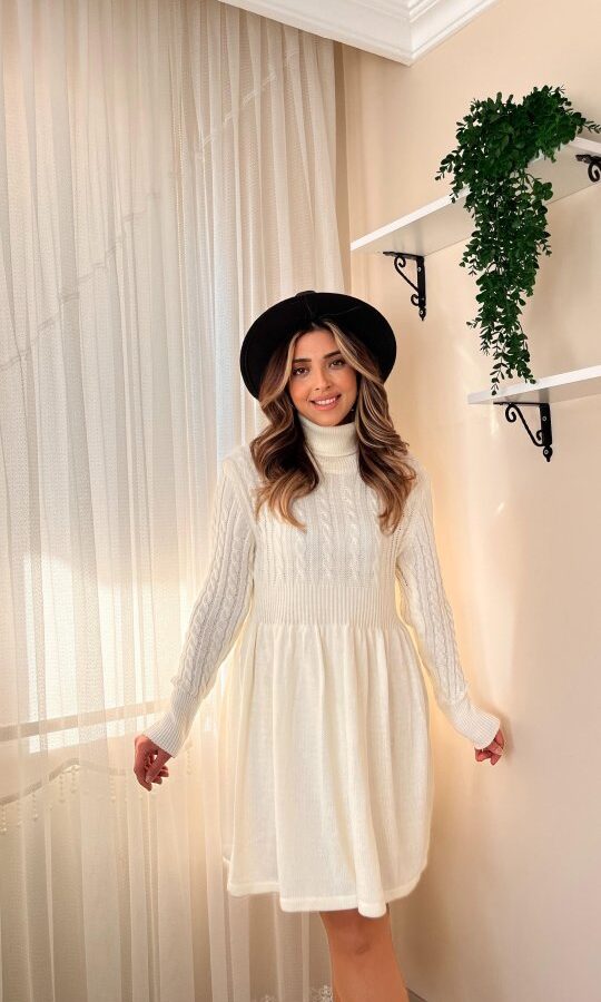 Kadın Uzun Kollu Balıkçı Yaka Belden Yaka Belden Büzgülü Kısa Triko Elbise