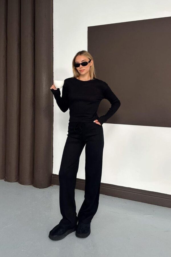 Kadın Bisiklet Yaka Parmak Geçme Detay Uzun Kollu Bluz Ve Pantolon Ikili Takım