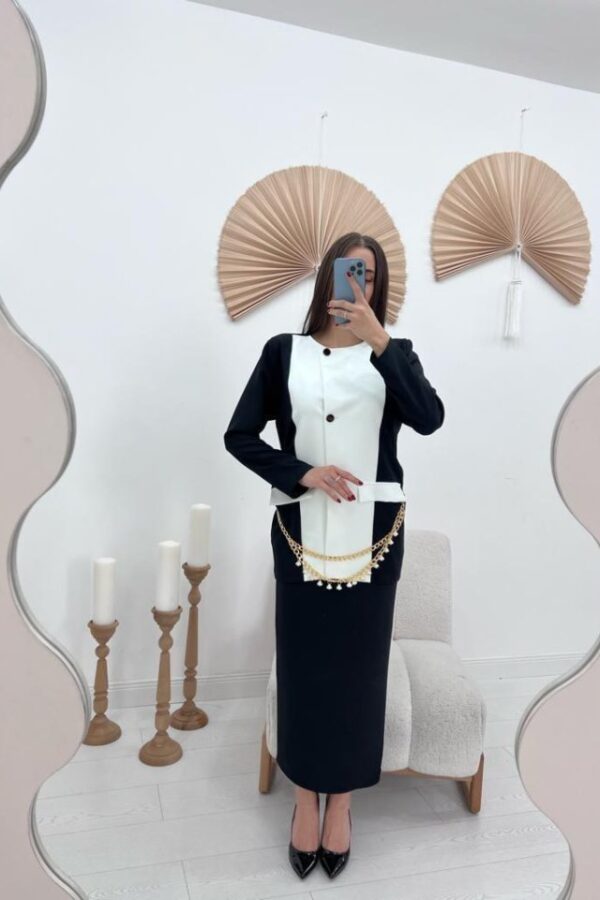 Siyah Atlas Kumaş Garnili Ceket Ve Etek Takım