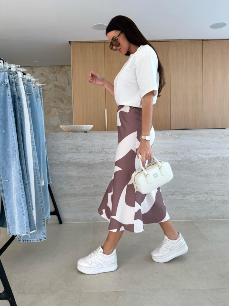 Kadın Kısa Kollu Bisiklet Yaka Viskon Bluz Ve Desenli Süprem Etek Ikili Takım - Görsel 15