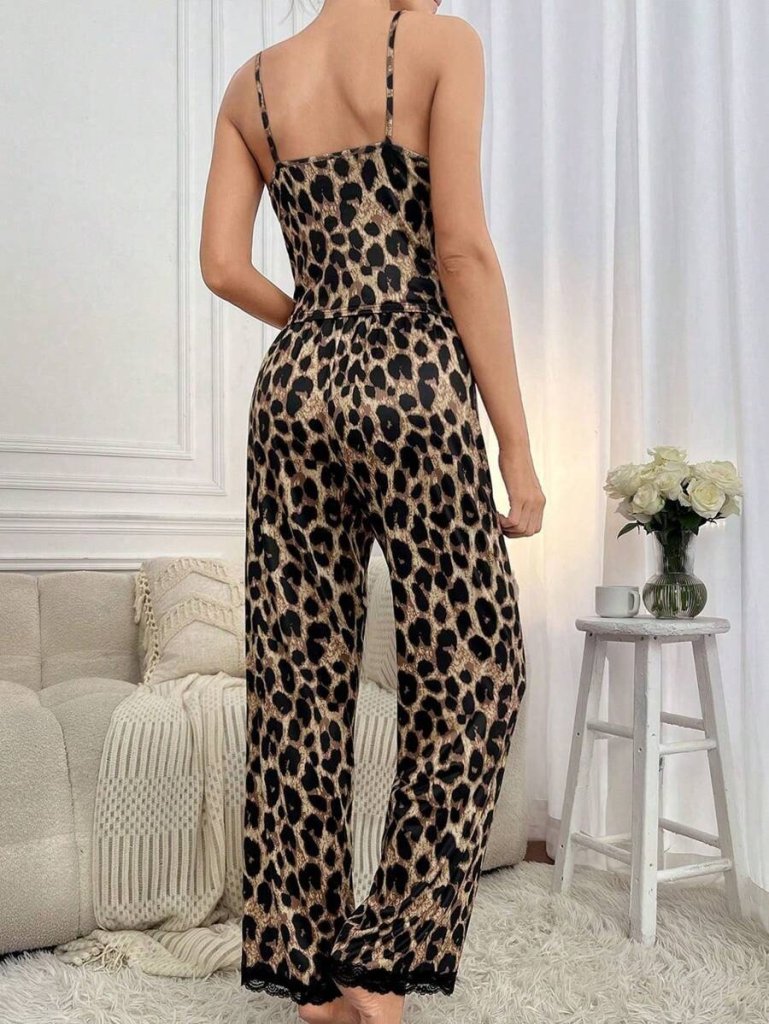 Kadın Ip Askılı Yakası Dantelli Bluz Ve Pijama Sandy Ikili Takım - Görsel 4