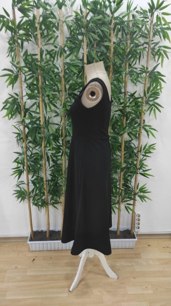 Kadın Askılı Kare Yakalı Midi Ithal Krep Elbise - Görsel 13