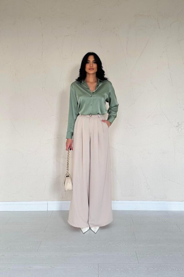 Haki Pileli Comfort Pantolon