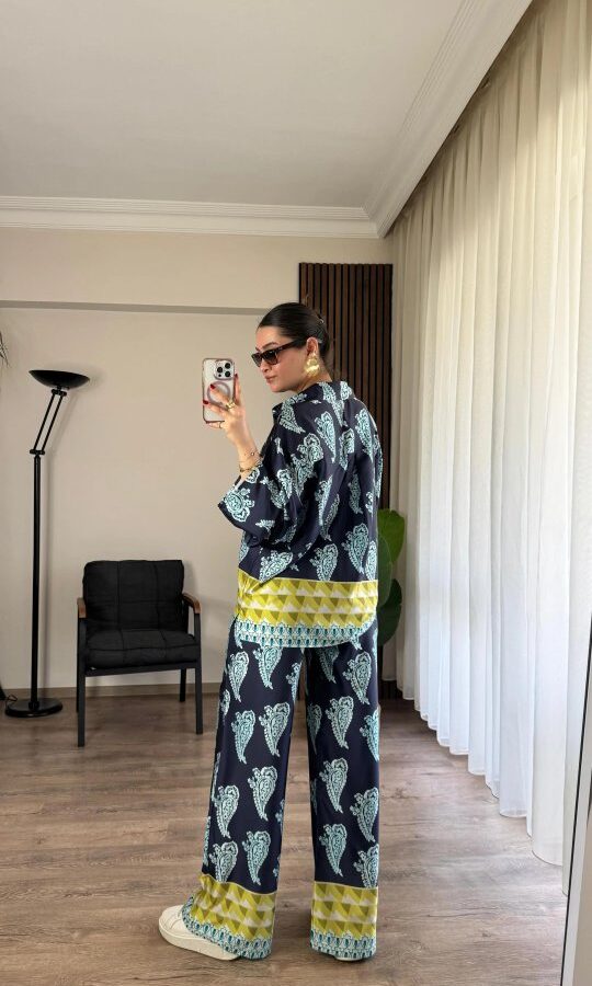 Desenli Saten Bol Takım - İndigo