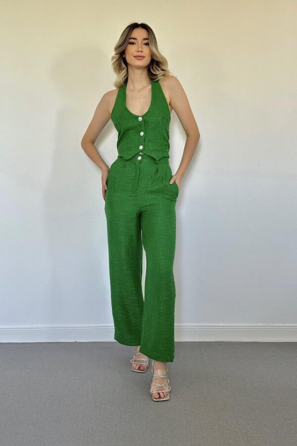 Yeşil Yelek Ve Pantolon Takım