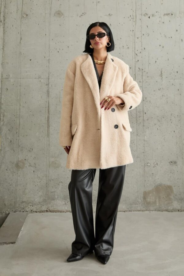 Ekru Tüylü Yumoş Kaban