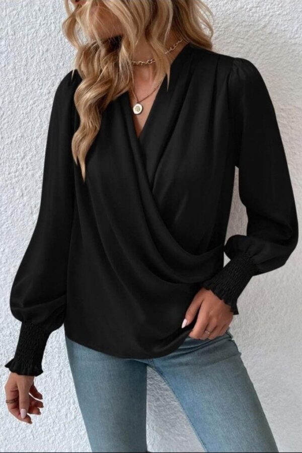 Kadın Uzun Kollu Dökümlü Kruvaze Yaka Kol Ucu Gipeli Sandy Bluz