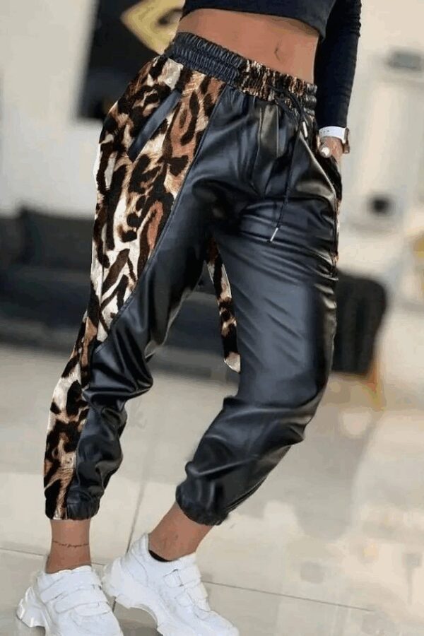Kadın Bel Ve Paça Lastikli Detay Yanları Leopar Detay Bağcıklı Deri Pantolon